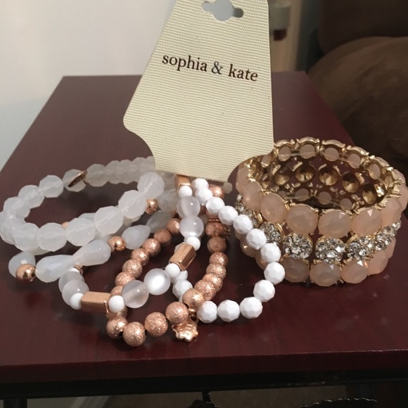 Women’s Bracelet Bundle - Picture 1 of 2